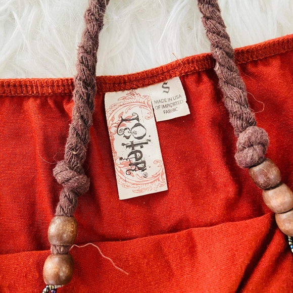 L8ter Beaded Halter Tie Top - Picture 3 of 4